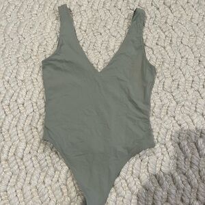 Aritzia Contour Bodysuit